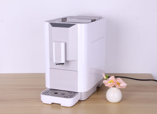 शीर्ष 220V कैप्सूल कॉफी मेकर 1.8L पानी टैंक 1200W पावर के लिए सही पेय